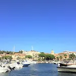 Le Maxime-1 By Interhome Apartman *
