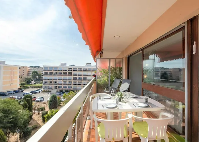 Le Maxime-1 By Interhome Sainte-Maxime